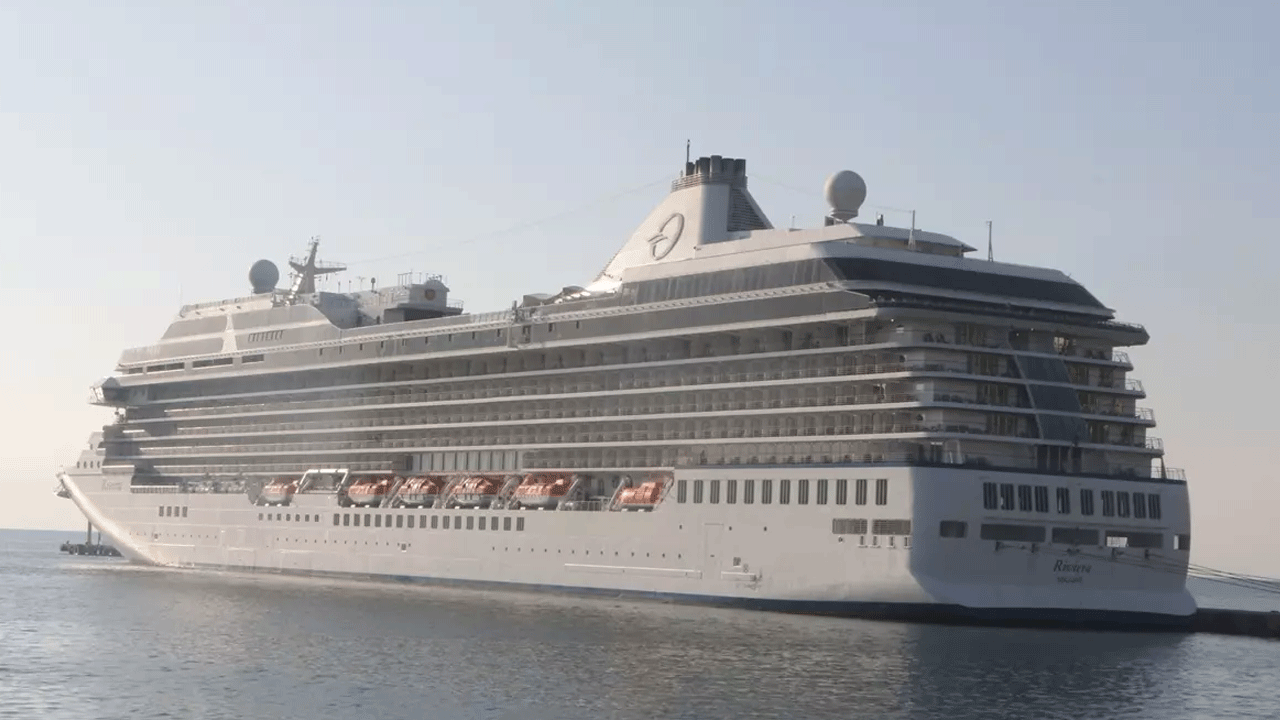 Dev kruvaziyer Türkiye'de