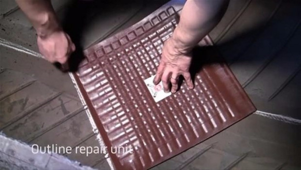 Foto - Dev lastiği böyle tamir ediyor!