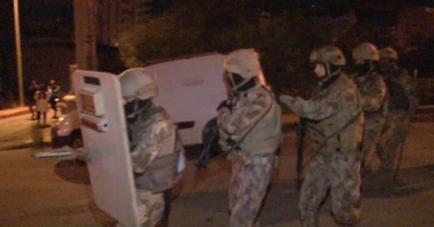 Foto - Dev operasyon polis kamerasında!