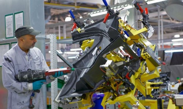 Foto - Dev otomobil markasından radikal karar!