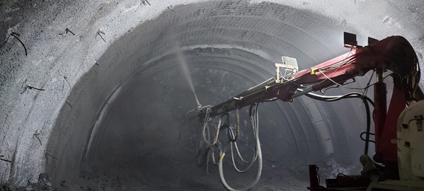 Foto - Dev projede çalışmalar tam gaz devam! 1.5 saatlik yol 30 dakikaya inecek