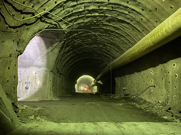 Foto - Dev projede çalışmalar tam gaz devam! 1.5 saatlik yol 30 dakikaya inecek