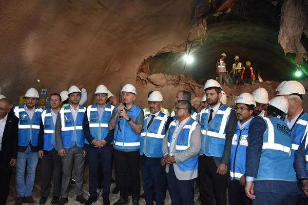 Foto - Dev projede ışık göründü... Süre 2 saat 15 dakikaya inecek!