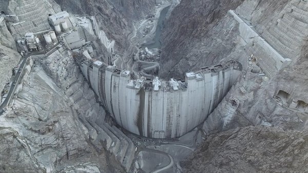 Foto - Dev projede sona gelindi... Son 4 metre!
