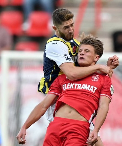 Foto - Dev takım Türkiye'nin kapısında! Almak için sırada bekliyorlar, inanılmaz talep