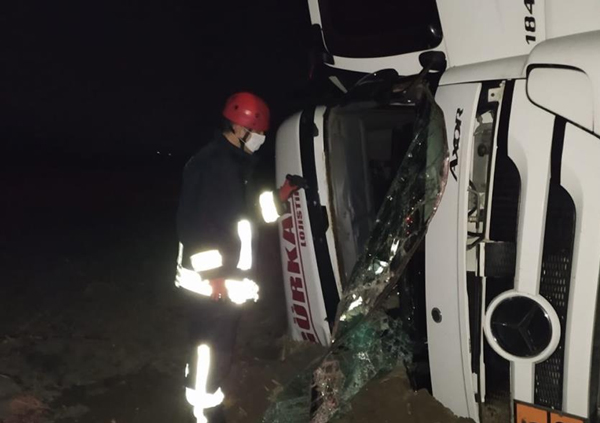 Foto - Dev tanker devrildi! Feci kaza
