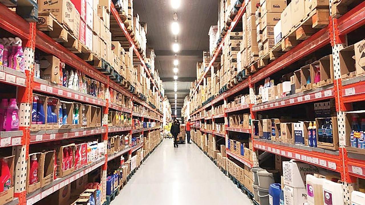 Dev zincir çöküyor! 100 mağaza kapanıyor, binlerce kişi işsiz kalacak