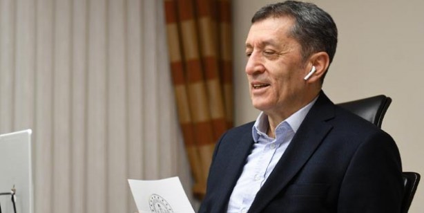 Foto - Devamsızlıktan kalanlar sınıfta kalacak mı?