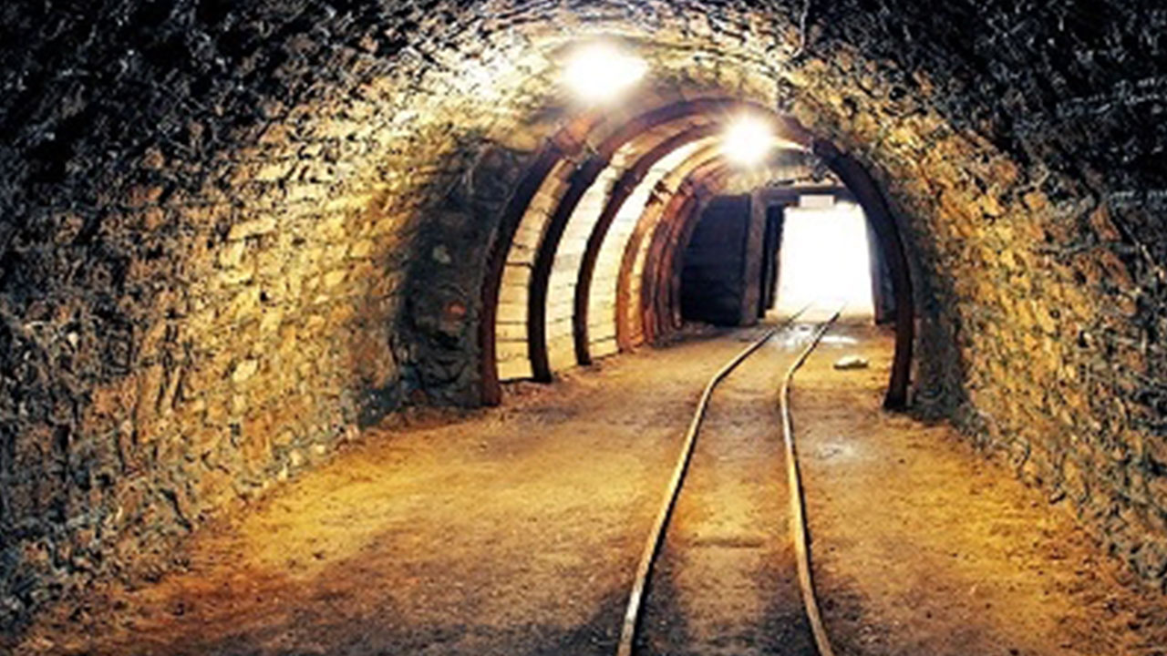 Foto - Devasa altın rezervine ulaşıldı! Her karıştan altın fışkırıyor