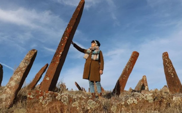 Foto - Devasa boyutları dikkat çekiyor! Her biri gökten yere düşüp saplanmış gibi...