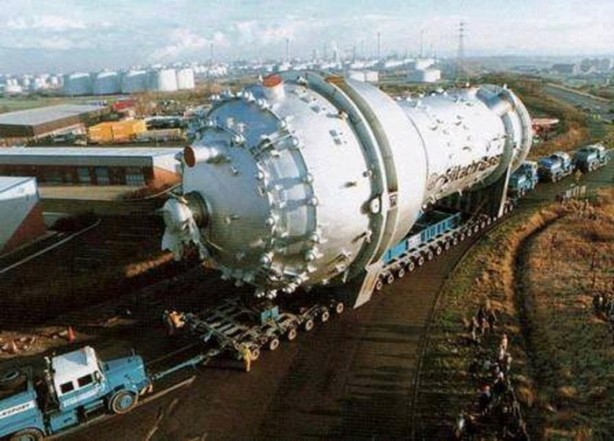 Foto - Devasa kargo operasyonları