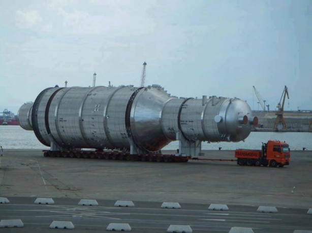 Foto - Devasa kargo operasyonları