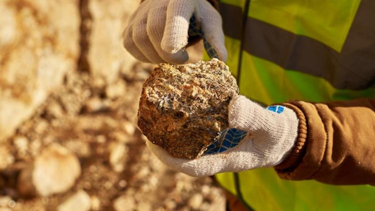 Foto - Devasa rezerv bulundu! Tüm bölge külçe külçe altınla dolu