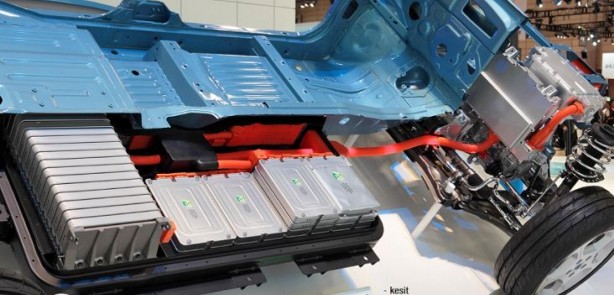 Devler batarya için güçlerini birleştirdi