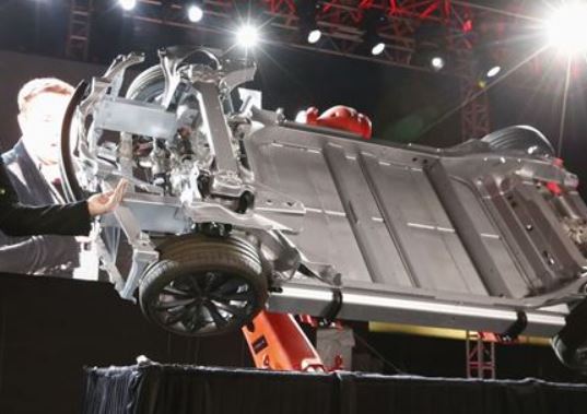 Foto - Devler batarya için güçlerini birleştirdi