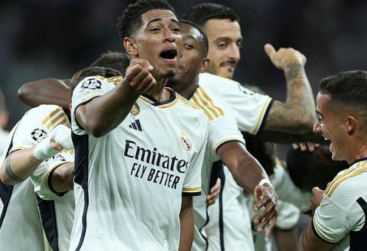 Foto - Devler Ligi gecesinde milyonluk yıldız dalga konusu oldu! Eski Fenerbahçeli için çılgına döndüler…