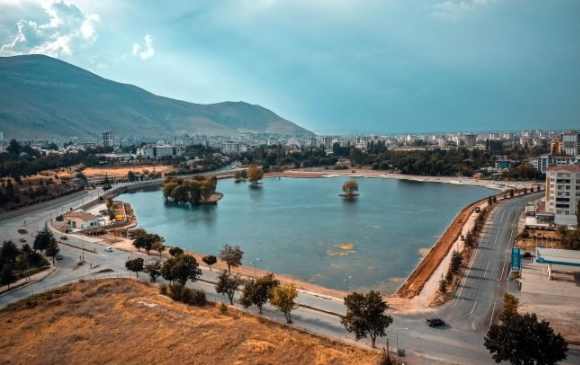 Foto - Devlet Bahçeli gündeme getirdi! 19 ilçe il olacak, il sayısı 100'e çıkıyor! İşte il olması beklenen ilçeler