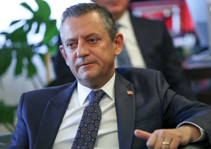 Foto - Devlete çökemedi, CHP’ye çöktü! Her gün yeni bir skandal ve rüşvet ortaya çıkıyor