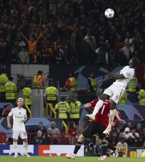 Foto - Devre arasında Galatasaray’da yer yerinde oynayacak! Cim-Bom’dan flaş transfer açıklaması: Duyurdular…