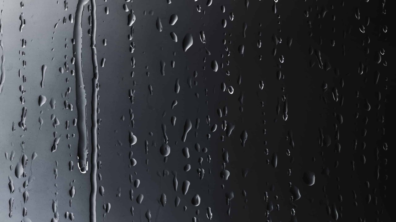 Foto - Devrim niteliğinde buluş: Yağmur damlalarından büyük bir enerji kaynağı üretildi