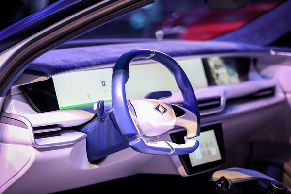 Foto - "Devrim" Togg Gemlik Kampüsü'ne getirildi