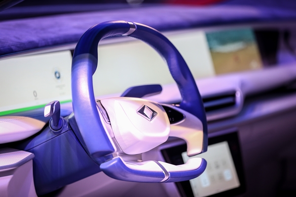 Foto - "Devrim" Togg Gemlik Kampüsü'ne getirildi