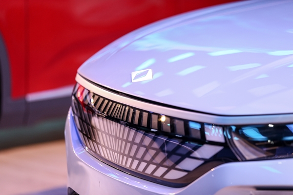 Foto - "Devrim" Togg Gemlik Kampüsü'ne getirildi