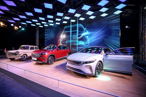 Foto - "Devrim" Togg Gemlik Kampüsü'ne getirildi