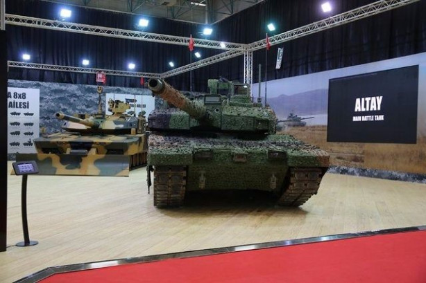 Foto - Devrim'in üreticisi şimdi Altay'a göz koydu