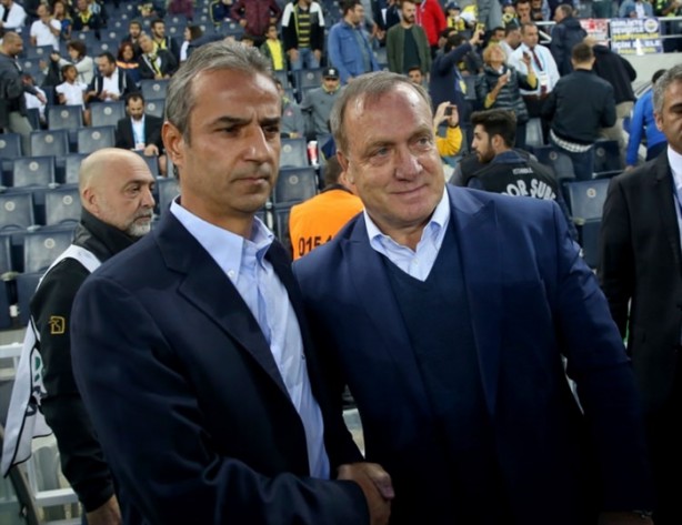 Foto - Dick Advocaat çıldırdı!