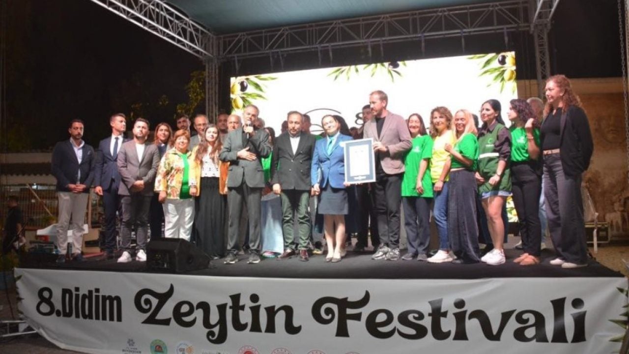 Didim Zeytin Festivali’nde gelen unvan! Zeytinyağı tadımında ‘Guinness Rekor’u kırıldı