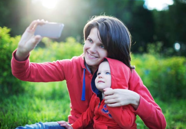 Foto - Dijital ağın içine düşen kurban çocuklar ve internet anneleri