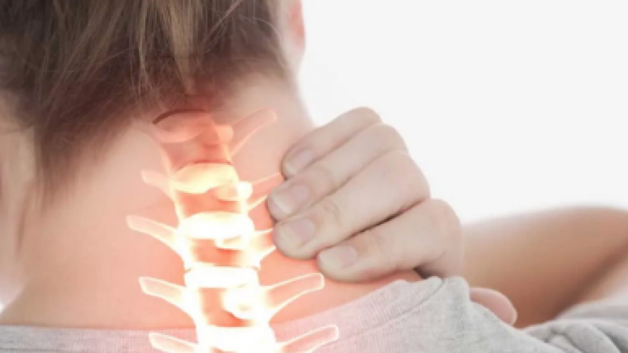 Dijital cihaz çoğaldıkça... Postür bozukluğuna yol açan sendrom: Tekno boyun nedir?