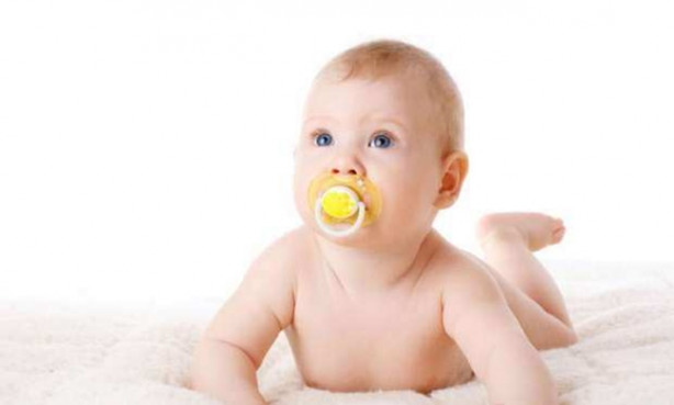 Foto - Dikkat! Bebeklerde emzik kullanırken...