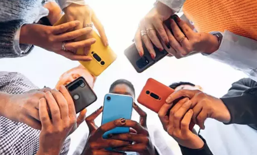 Foto - Dikkat çeken detay: Hangi telefonlardan vergi alınmayacak? İşte vergisiz telefon marka ve modelleri