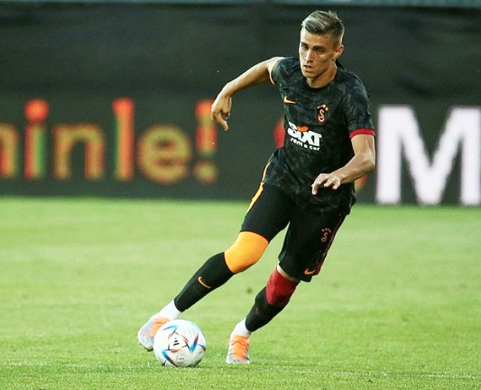 Foto - Dikkat çekti... Galatasaray'da yaprak dökümü sürüyor! Okan Buruk neşteri vuruyor...