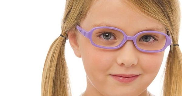 Foto - Dikkat! Çocuğunuza gözlük alırken...