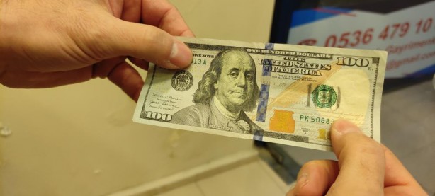 Foto - Dikkat sadece tek bir yöntemle farkına varabiliyorsunuz! Şimdi de dolar teröristleri çıktı