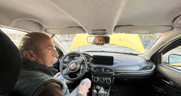 Foto - Dikkat sizin de başınıza gelebilir! Sıfır araba aldı başına gelmeyen kaldı