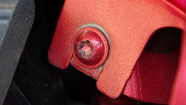 Foto - Dikkat sizin de başınıza gelebilir! Sıfır otomobilin ekspertiz raporu şok etti