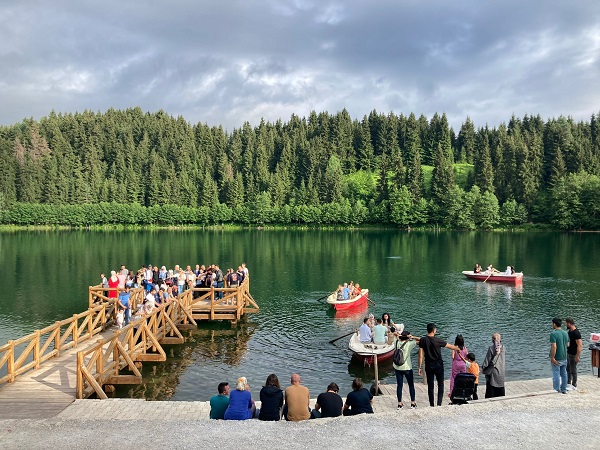Foto - Dikkatli bakın! Siz ne görüyorsunuz? 