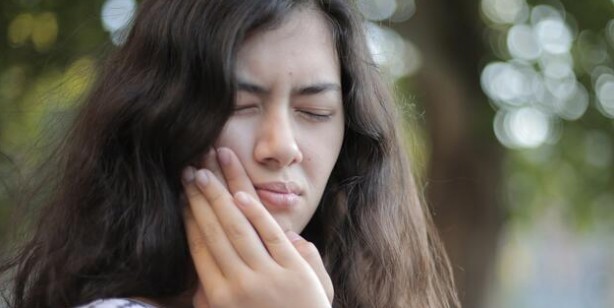 Foto - Dil kabarmasına ne iyi gelir, neden olur? Dil kabarması nasıl düzelir, nasıl geçer?