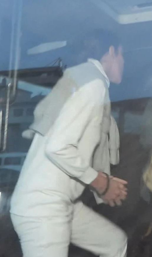 Foto - Dilan Polat'ın Kardeşi Sıla Doğu'nun kelepçesi gündem oldu