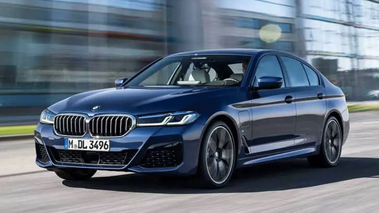 Foto - Dilan Polat'ın lüks araçları satışta: Fiyatlarını gören inanamıyor!