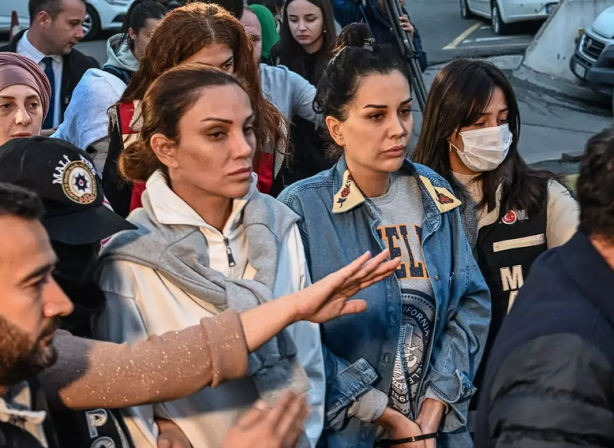 Foto - Dilan Polat'ın ziyaretçi listesinde sürpriz isim! Üç hakkından birini onun için kullandı! Kim olduğunu duyunca şok olacaksınız