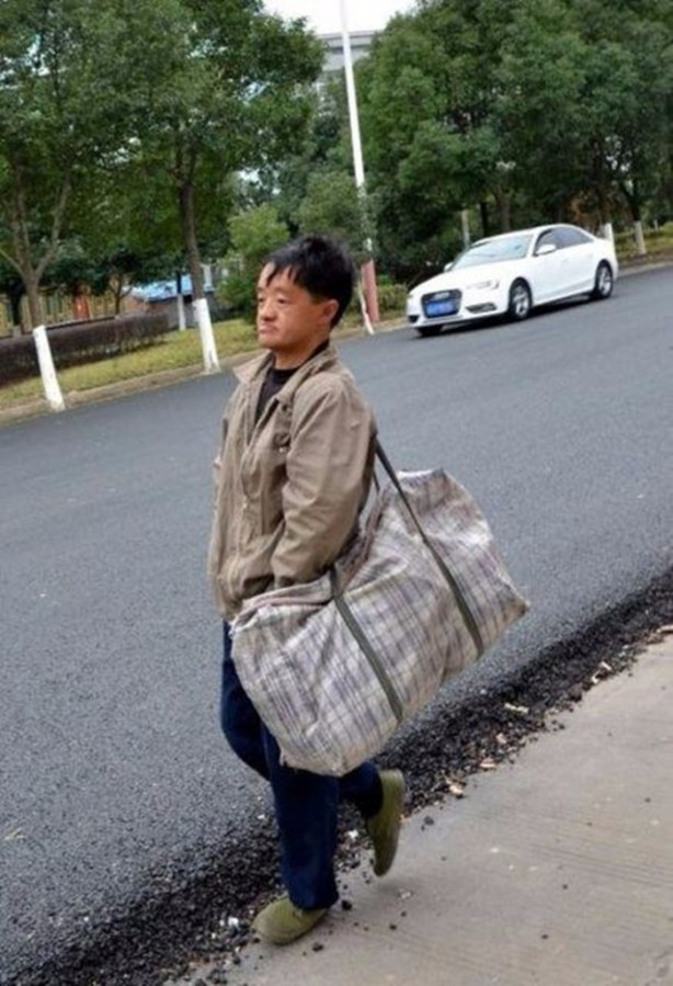 Foto - Dilencinin inanması zor oyunu