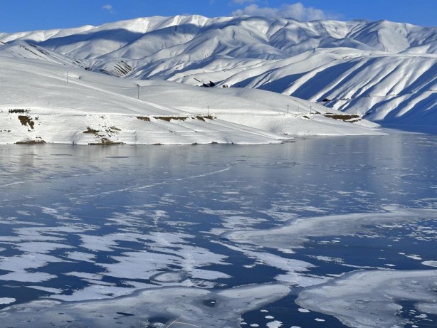 Foto - Dilimli Barajı kısmen dondu