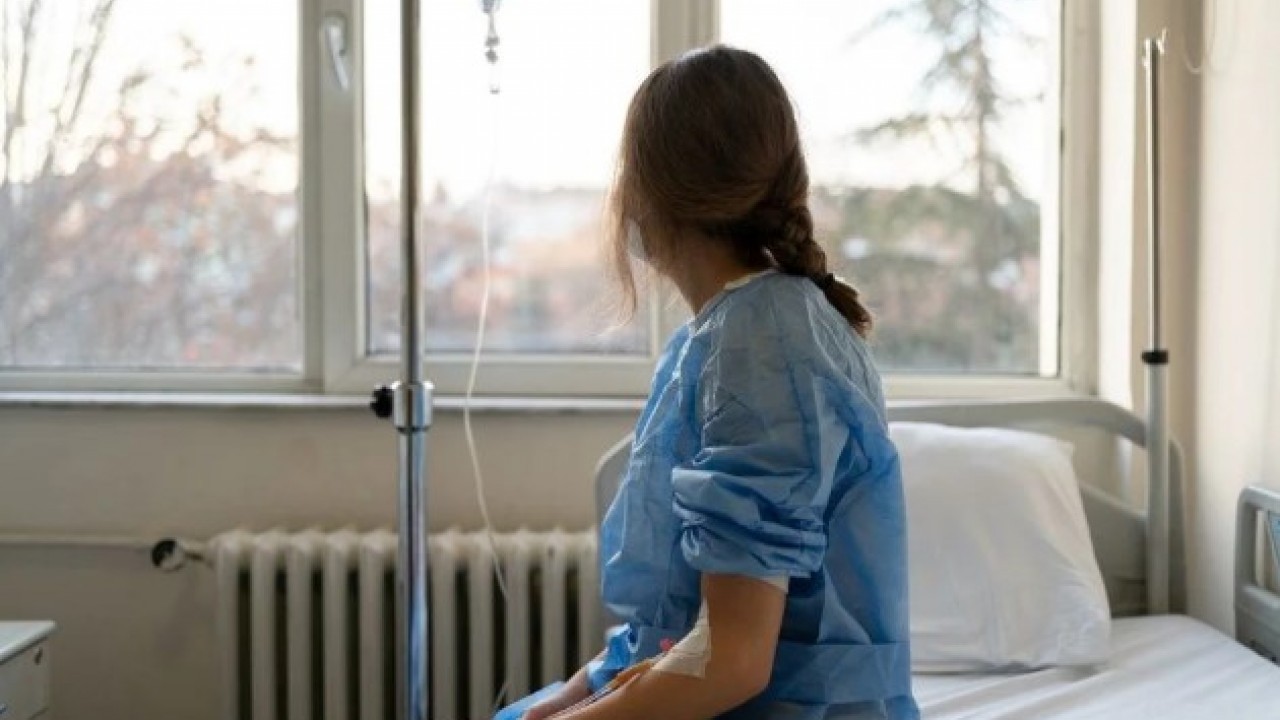 Foto - Dilinde ağrı hissetti ama önemsemedi! Bakın hangi hastalığın habercisiymiş