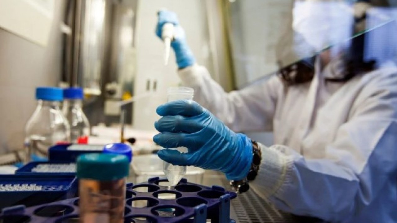 Foto - Dilinde ağrı hissetti ama önemsemedi! Bakın hangi hastalığın habercisiymiş