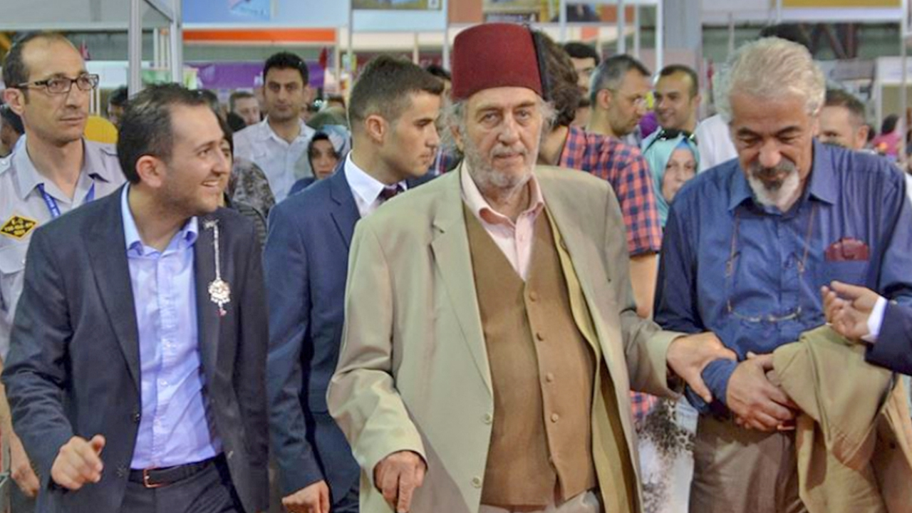 Foto - Dindarlar buna ‘Fransız’ kalamaz... Dindarlara ‘Bursa’dan ayar verdiler, ‘Laiklik sopası’yla dövdüler... Dindarların hayatı hep mücadele etmekle mi geçecek? 